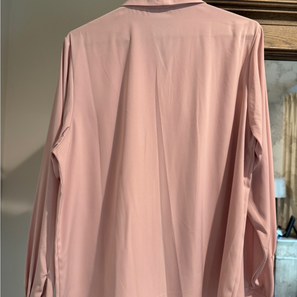 Large Pink Blouse, perfect condition - Picture 3 of 5